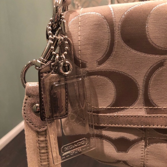 Coach Crossbody Bag - Picture 2 of 7